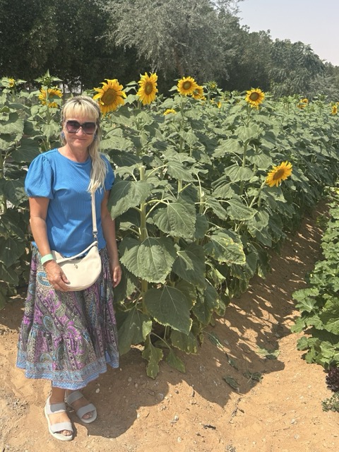 Aileen Juhl auf der Emirates Bio Farm