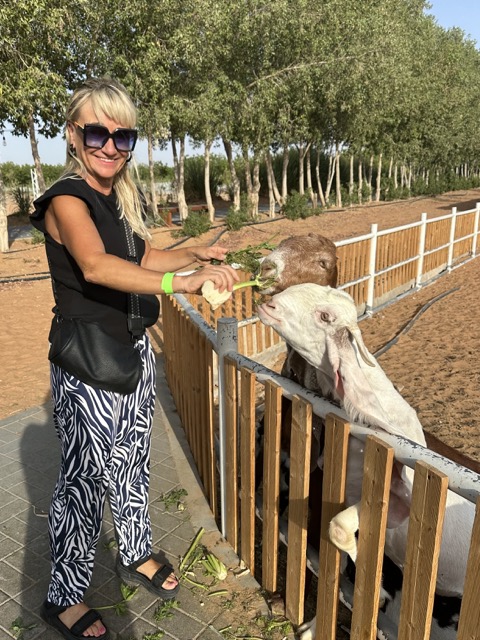 Emirates Bio Farm mit Aileen