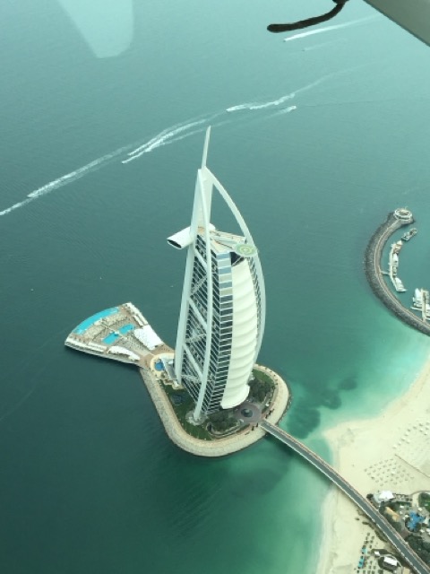Burj Al Arab 1 vom Helikopter