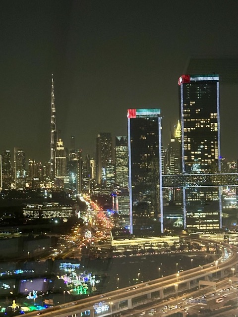 The Frame Ausblick bei Nacht