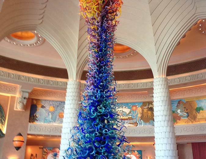 Atlantis the Palm - Lobby mit Dale Chihuly Glasskulptur