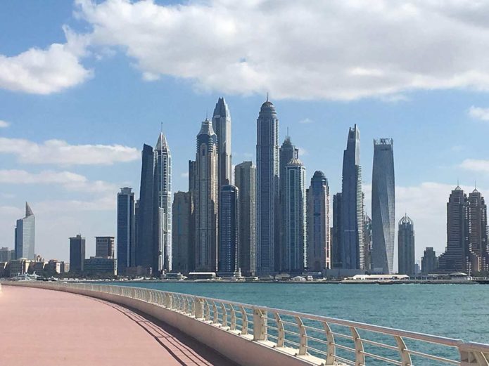 Blick auf die Dubai Marina - Fotostop palm Jumeirah