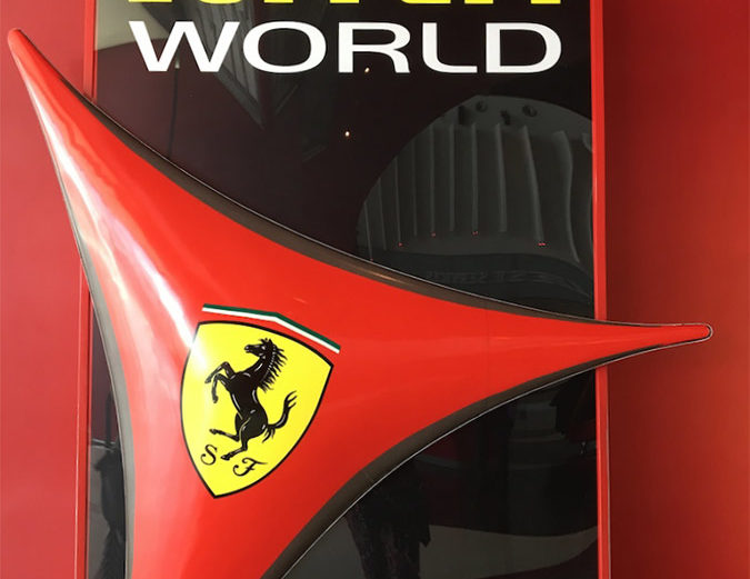 Ferrari World Eingang