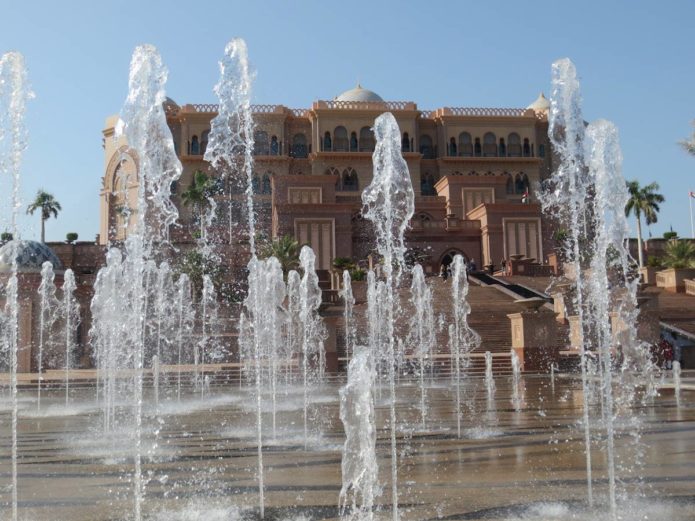 Fontänen am Emirates Palace