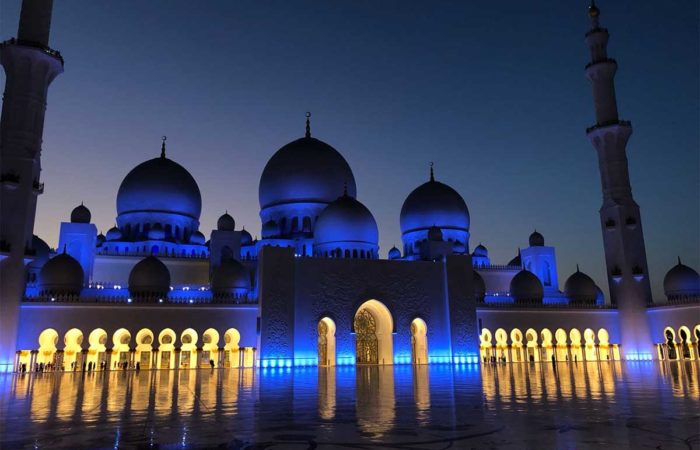 Sheikh Zayed Moschee - Abu Dhabi by Night Tour