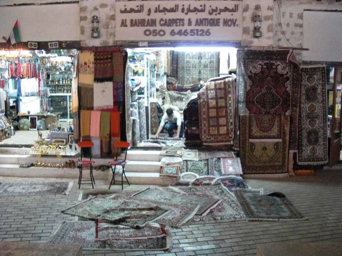 Souk Al Arsa Textilien